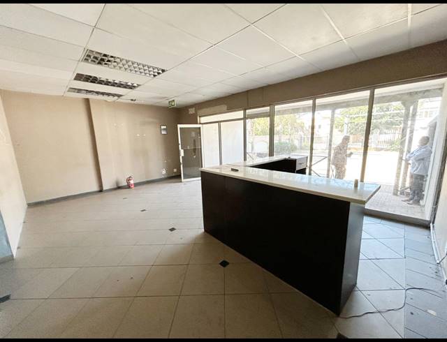 120M² OFFICE TO LET IN ISANDOVALE